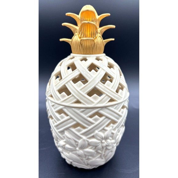 Classic Lenox Pineapple Box for Potpourri Porcelain with Sculptured Latticework - Picture 16 of 16